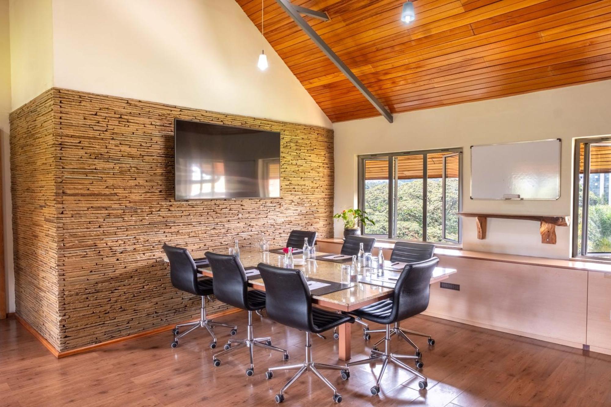 Best Western Nairobi Upper Hill Exterior photo