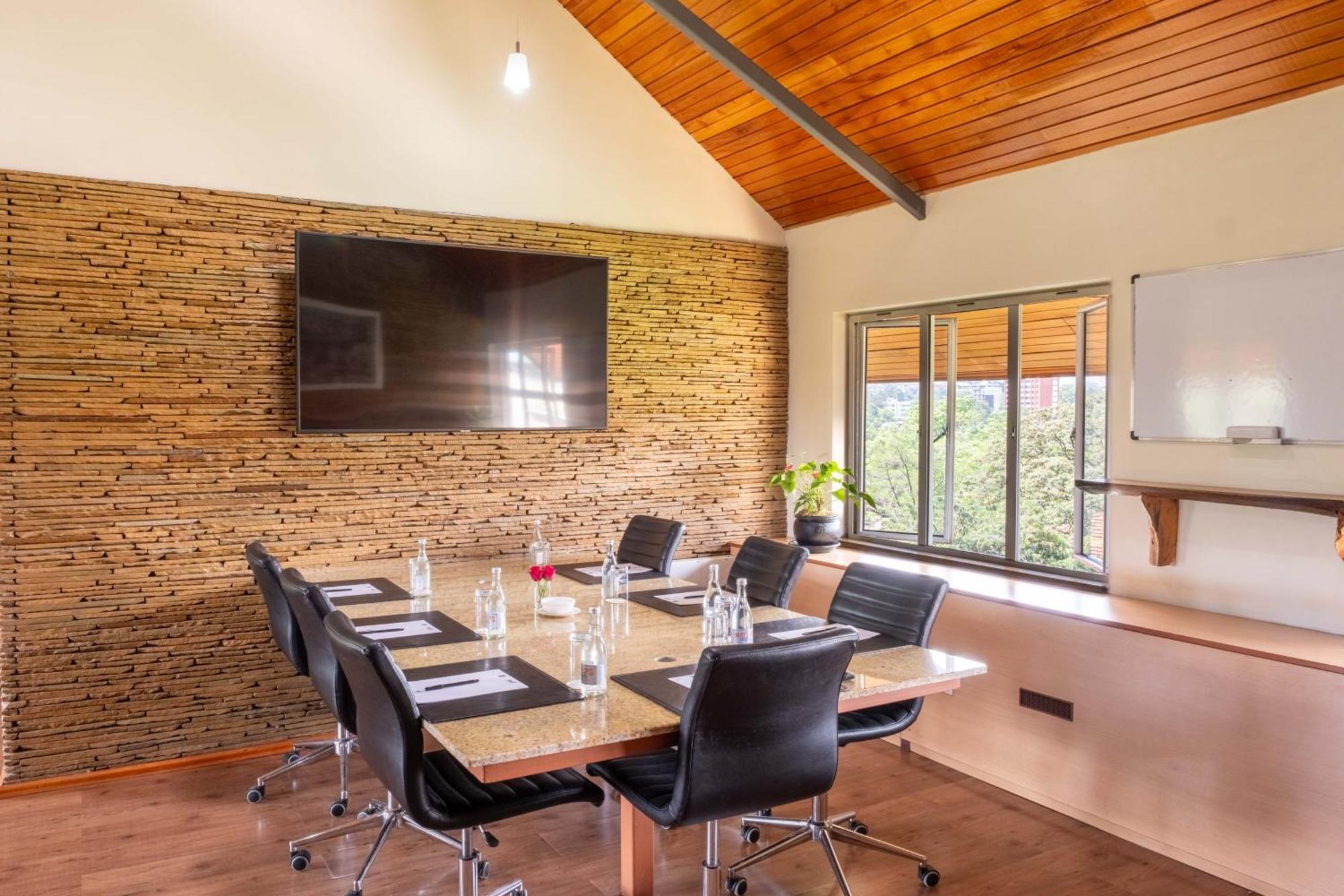 Best Western Nairobi Upper Hill Exterior photo